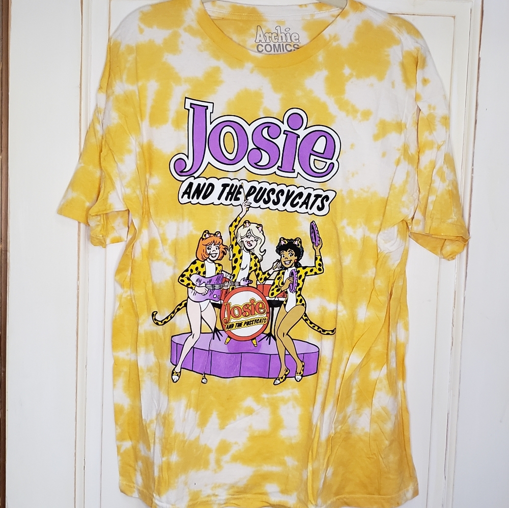 Josie and the Pussycats Tee Shirt LG